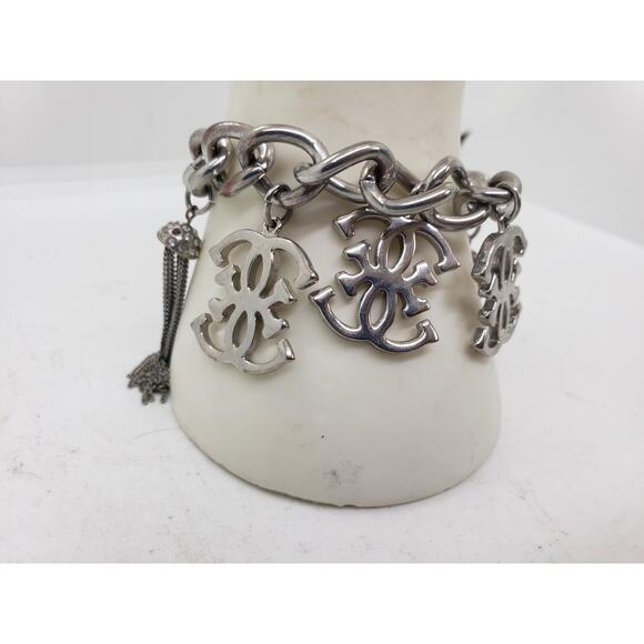 Vintage Guess Logo Big Charm Bracelet Silver Tone Rhinestone Tassel Chain Chunky - Picture 3 of 7